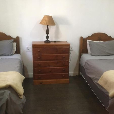 Waverley Guest House โจฮันเนสเบิร์ก ภายนอก รูปภาพ